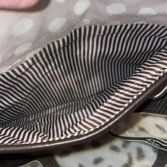 Thirty One Crossbody - Picture 5 of 6